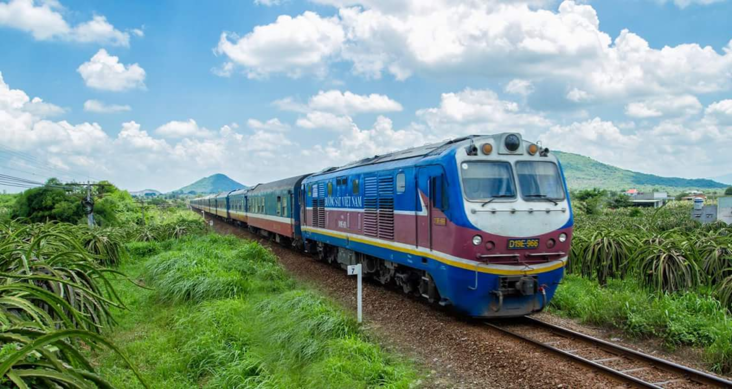 Vận chuyển trái cây từ Sài Gòn đi Hà Giang bằng tàu hỏa