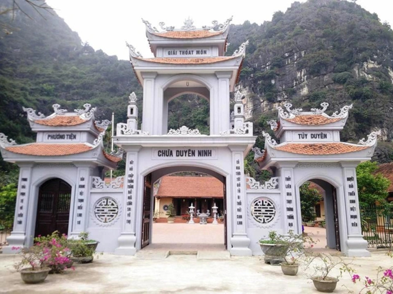 Kinh nghiệm đi chùa Duyên Ninh