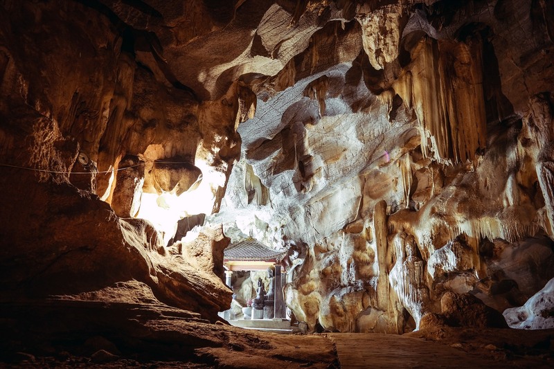 hang động tại Ninh Bình