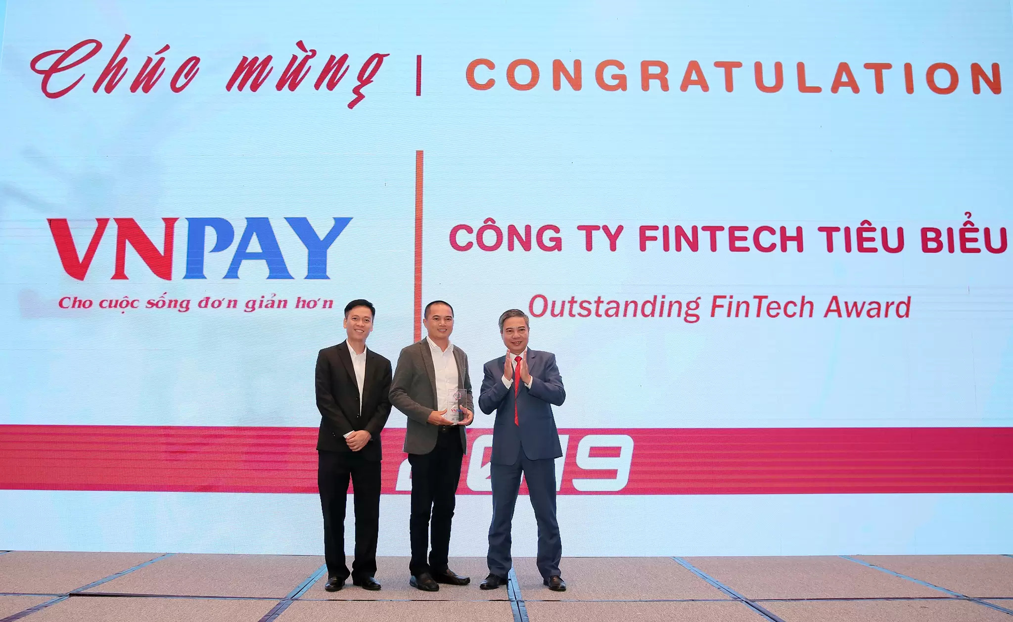 VNPAY nhận giải thưởng công ty Fintech tiêu biểu năm 2019