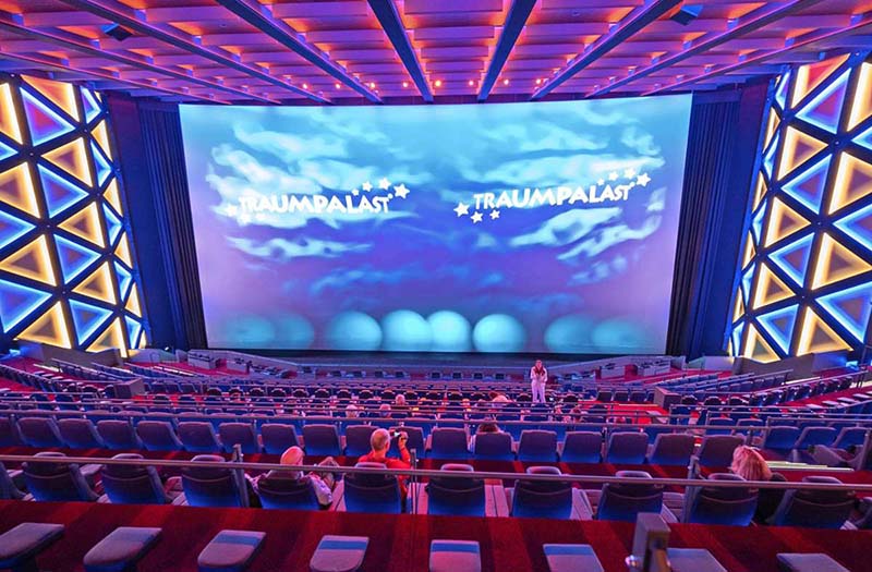 Màn hình IMAX