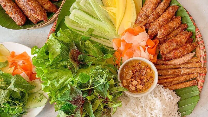địa điểm ăn uống Nha Trang
